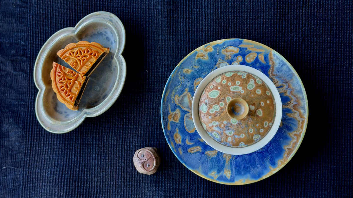 Gather & Reflect: Autumn Equinox, Harvest Myths, and Wellness Tea Rituals