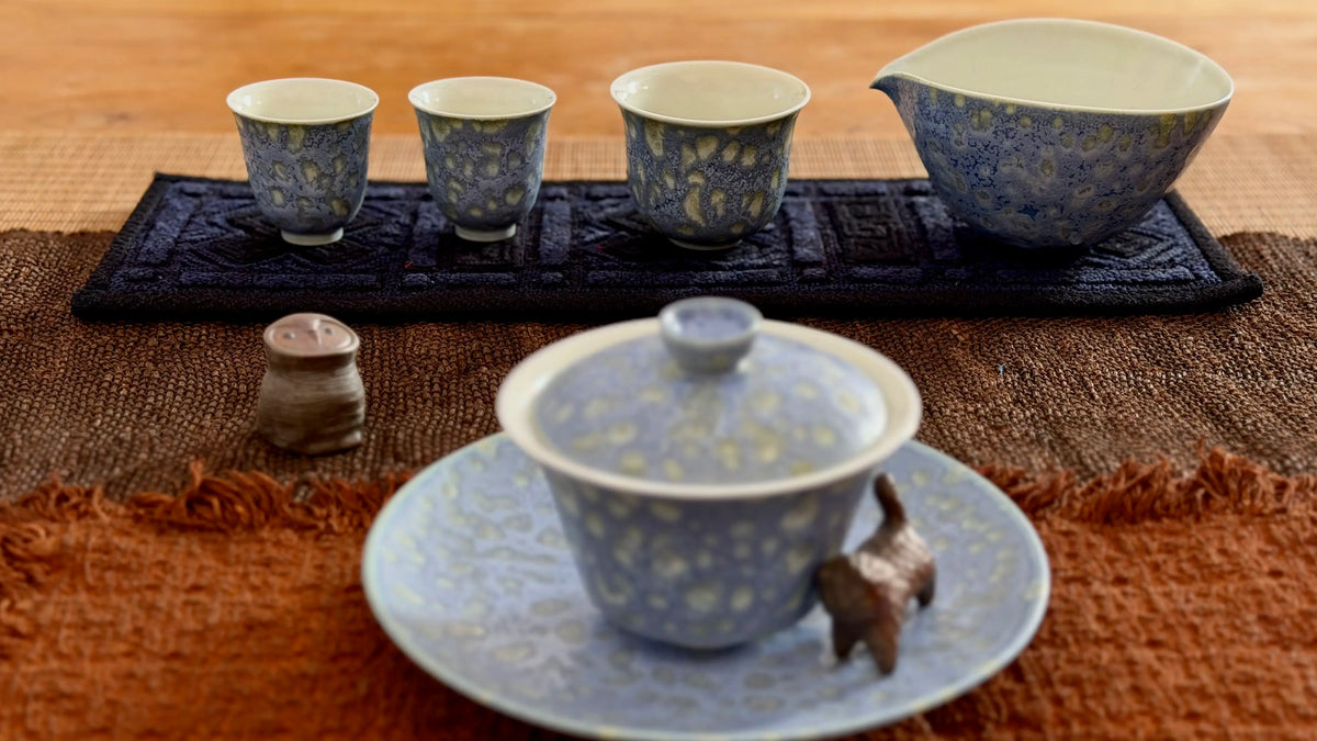 Gaiwan vs Chawan: What's the Difference Between a Tea Bowl and a Lidded Cup?