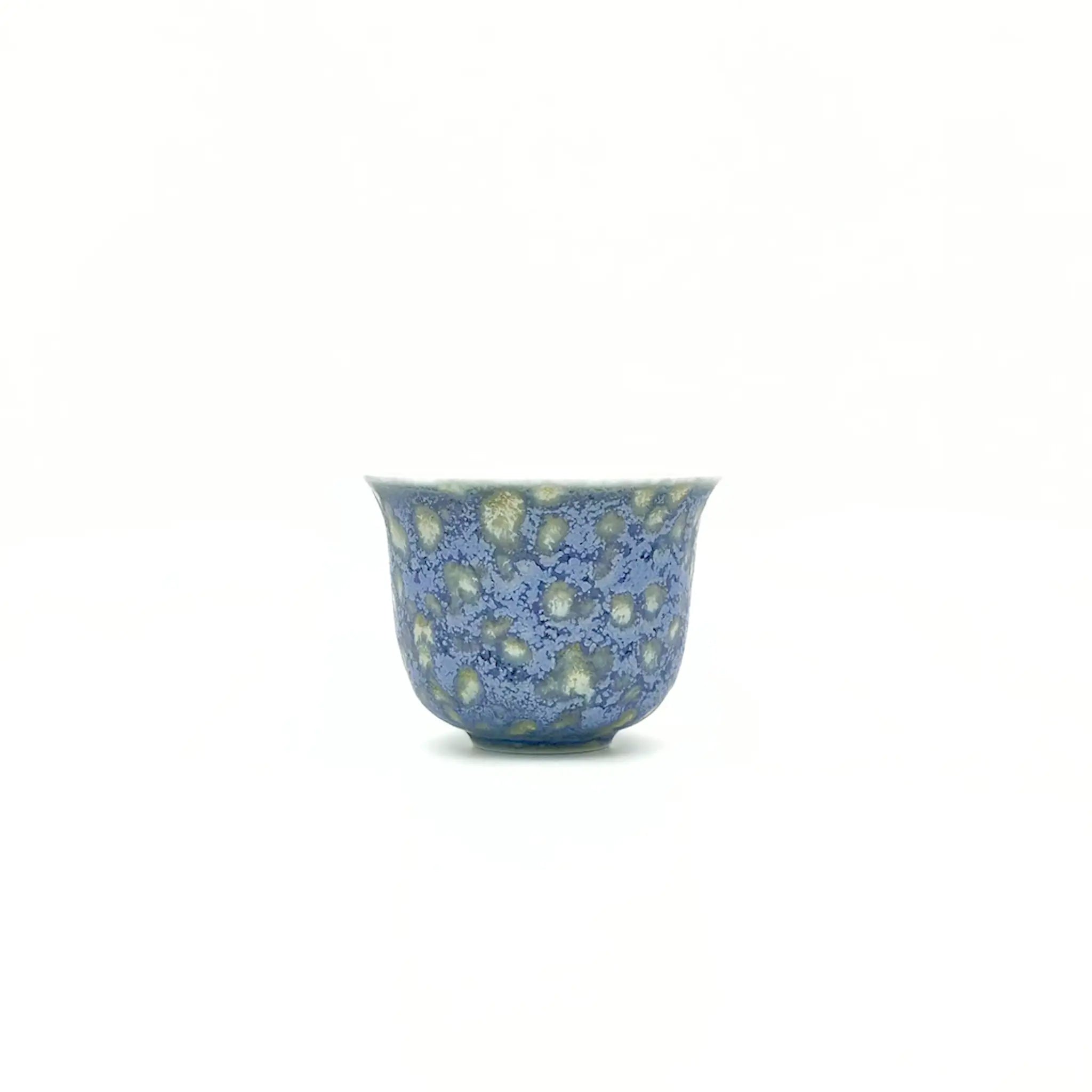 Front view of the 70ml Promenade Breeze Master Teacup, revealing its beautifully finished rim and exterior glaze