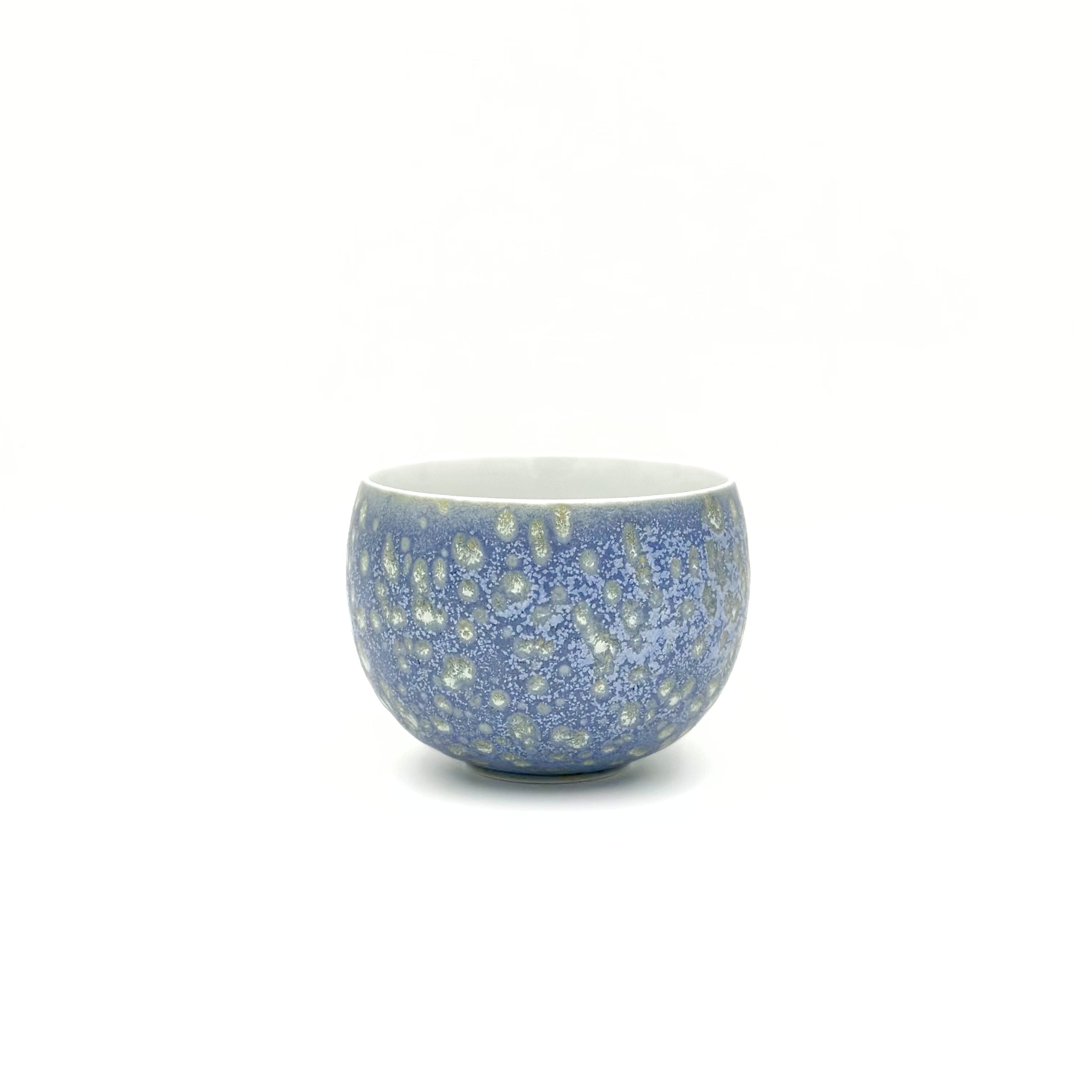 Front view of the Glazara Promenade Breeze Matcha Latte Cup, highlighting the carefully crafted inner rim and sunlit meadow-inspired glaze details.