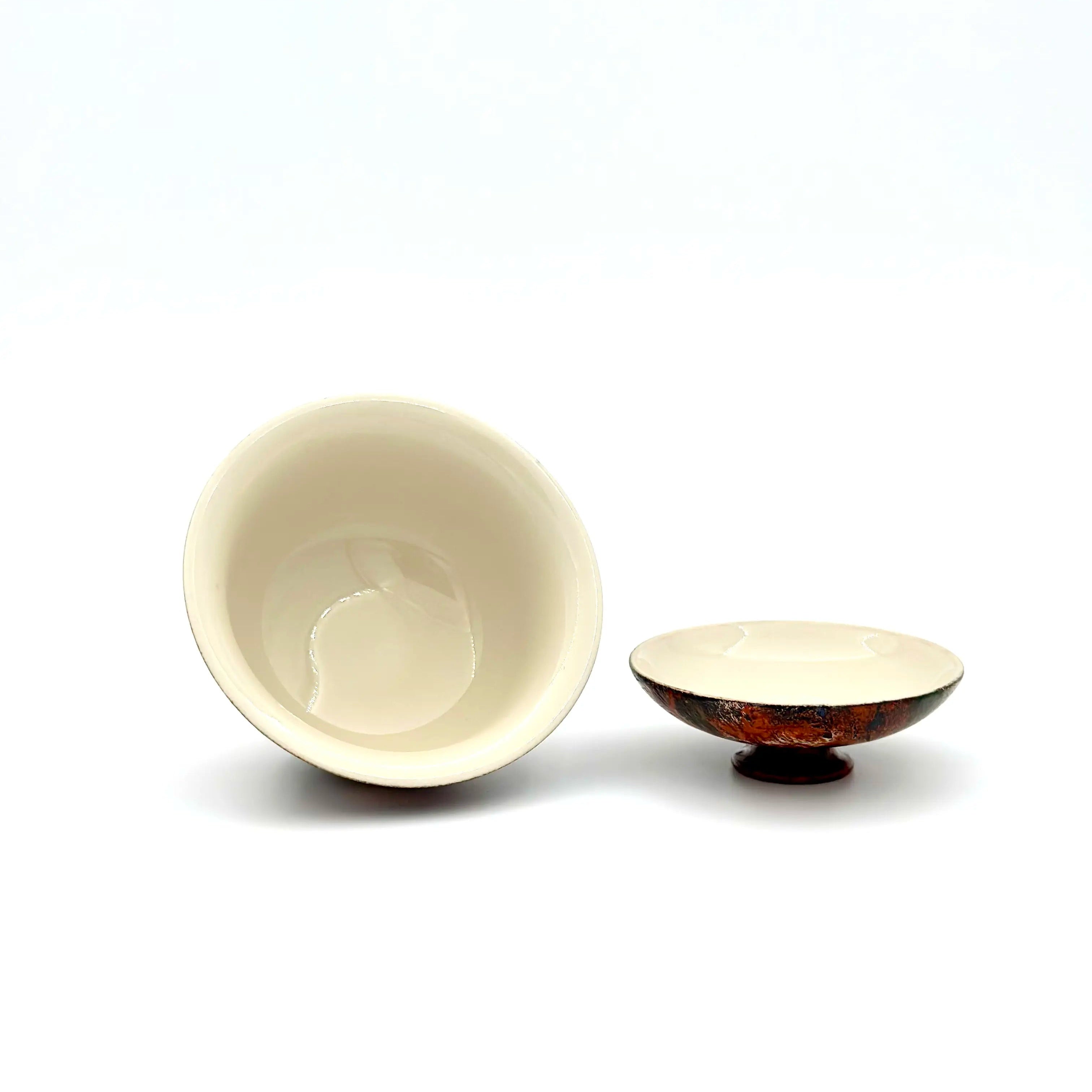 White porcelain interior glaze of the Vintage Flora gaiwan with lid removed.